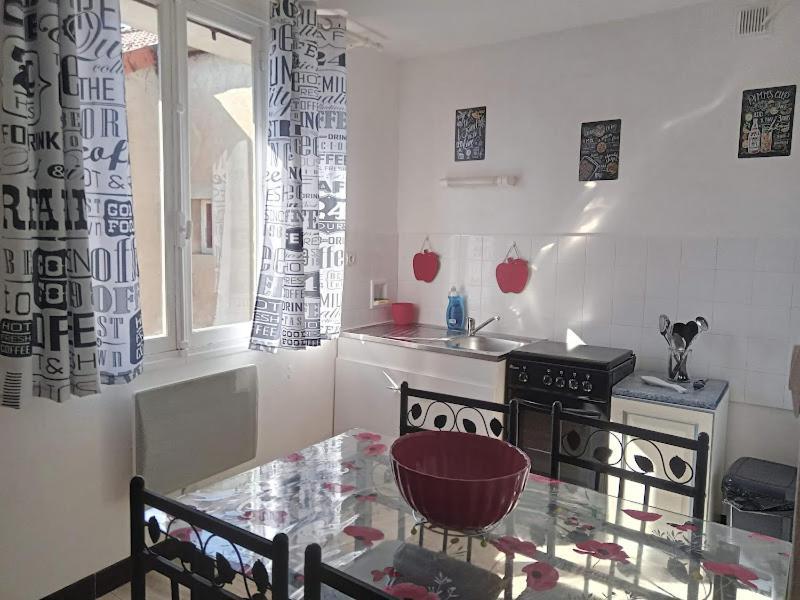 Appartement Le Labyrinthe Du Peintre Bransat Екстериор снимка